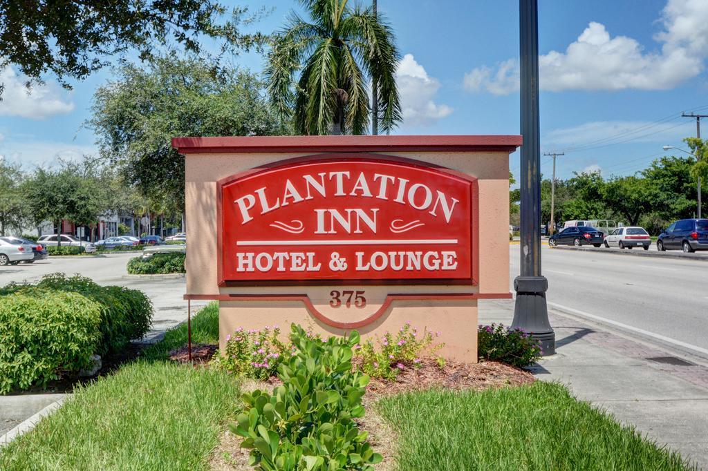 Plantation Inn Hotel And Lounge Exterior foto